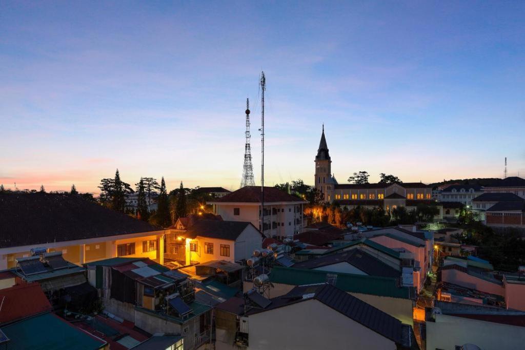 Yukkuri Boutique Hotel Dalat Bagian luar foto